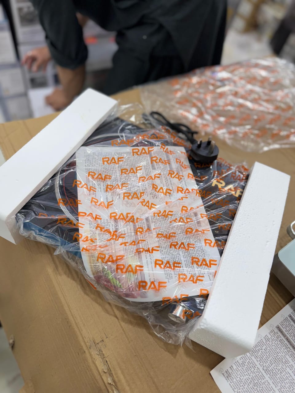 Portable 220V AC Electric Stove – Solar Inverter-Based Cooking Solution Infrared | RAF R-8003 Electric Stove – 3500W